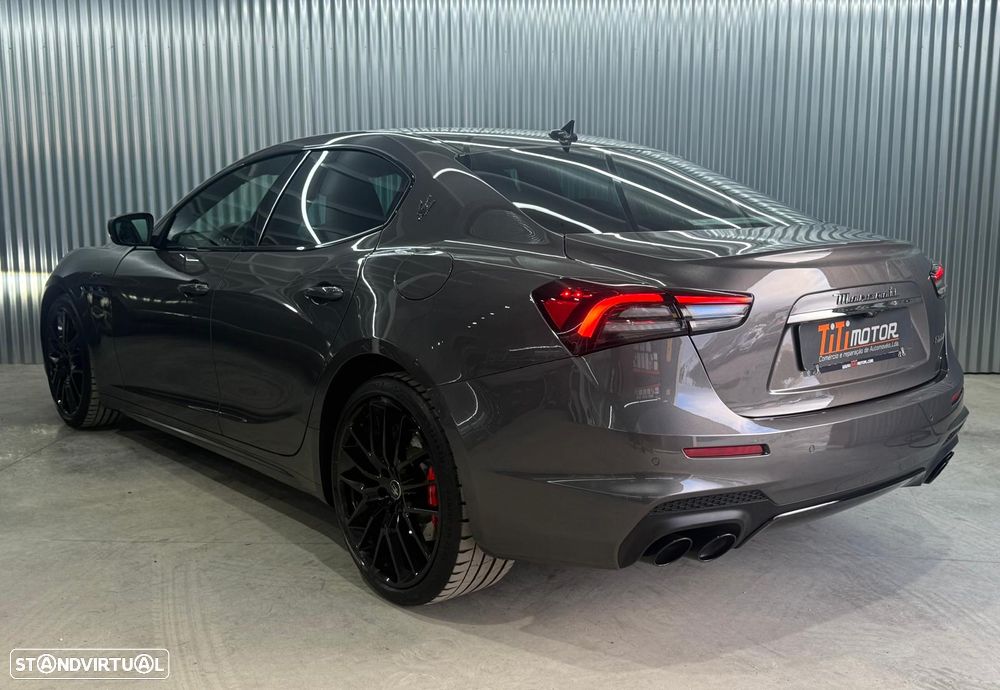 Maserati Ghibli GT Hybrid - 5