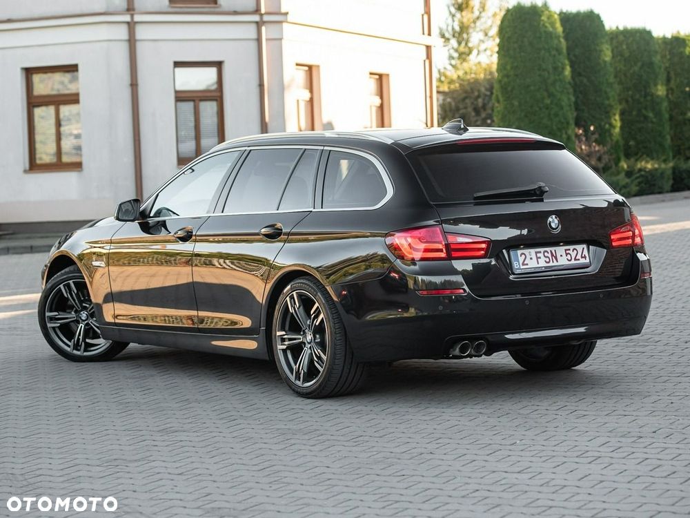 BMW Seria 5 520d Luxury Line - 15
