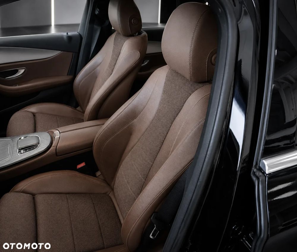 Mercedes-Benz Klasa E 220 d 4-Matic Avantgarde - 7