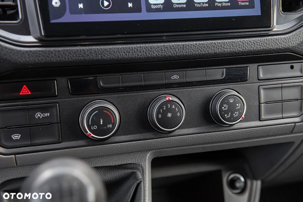 Volkswagen CRAFTER - 11