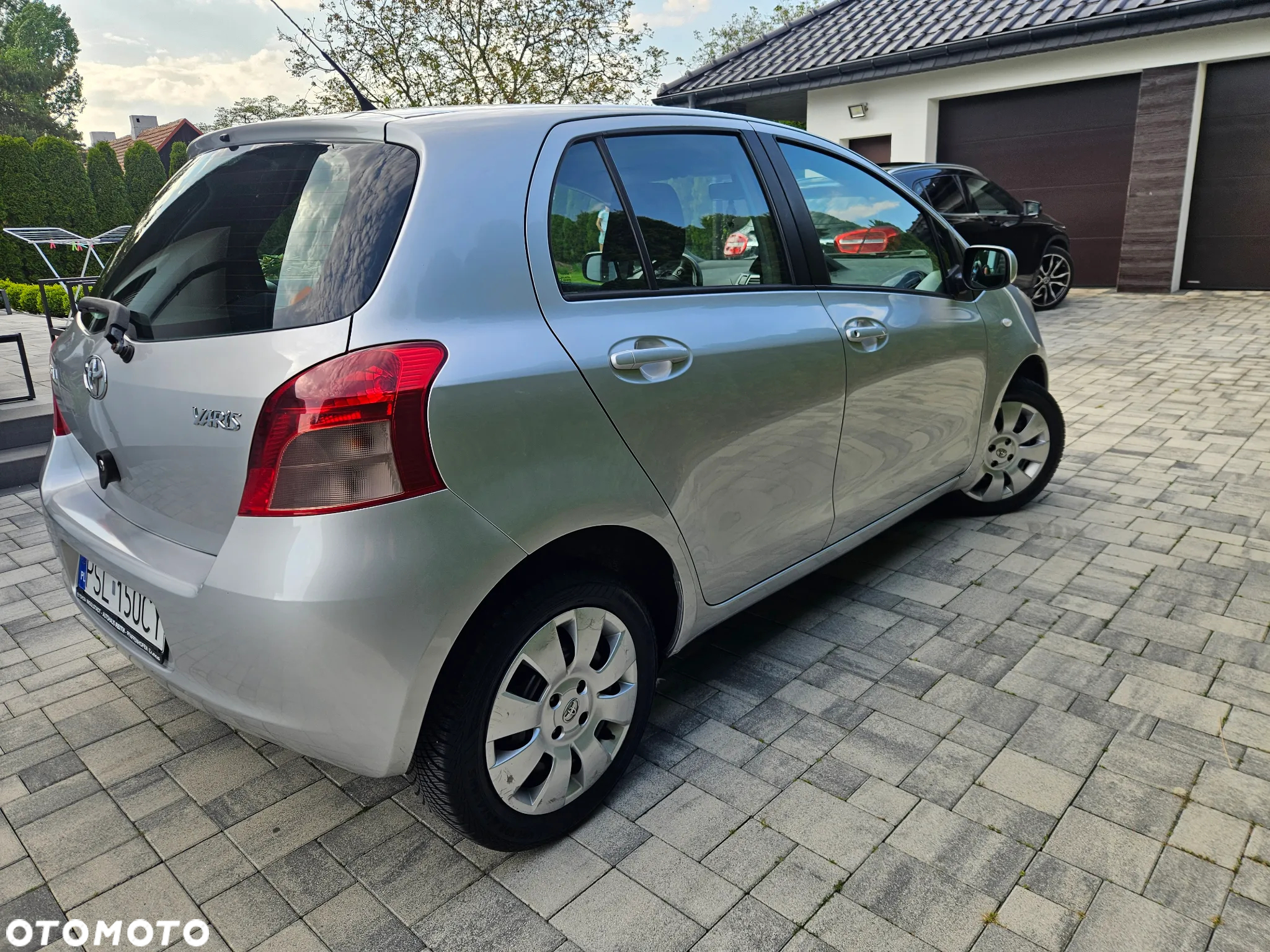 Toyota Yaris 1.3 Sol - 3