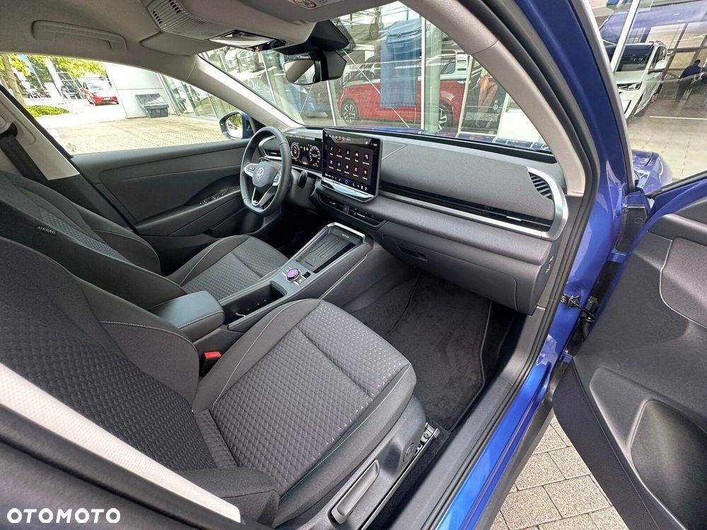 Volkswagen T-Roc 1.5 eTSI Life DSG - 13