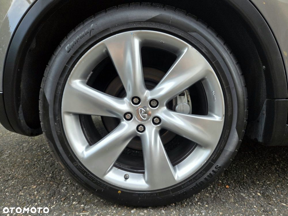 Infiniti QX70 3.0d S - 16