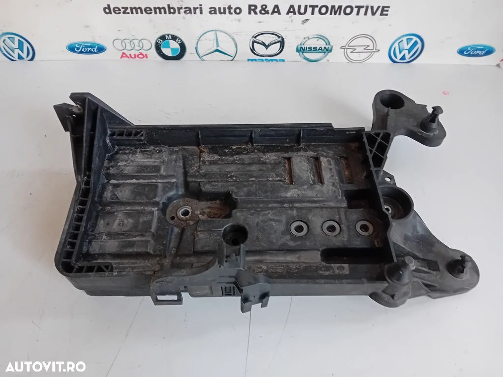 Suport Tavita Baterie Vw Passat B8 An 2014-2020 Motor 2.0 Tdi DFG Cutie Viteze Automata UAX - 3