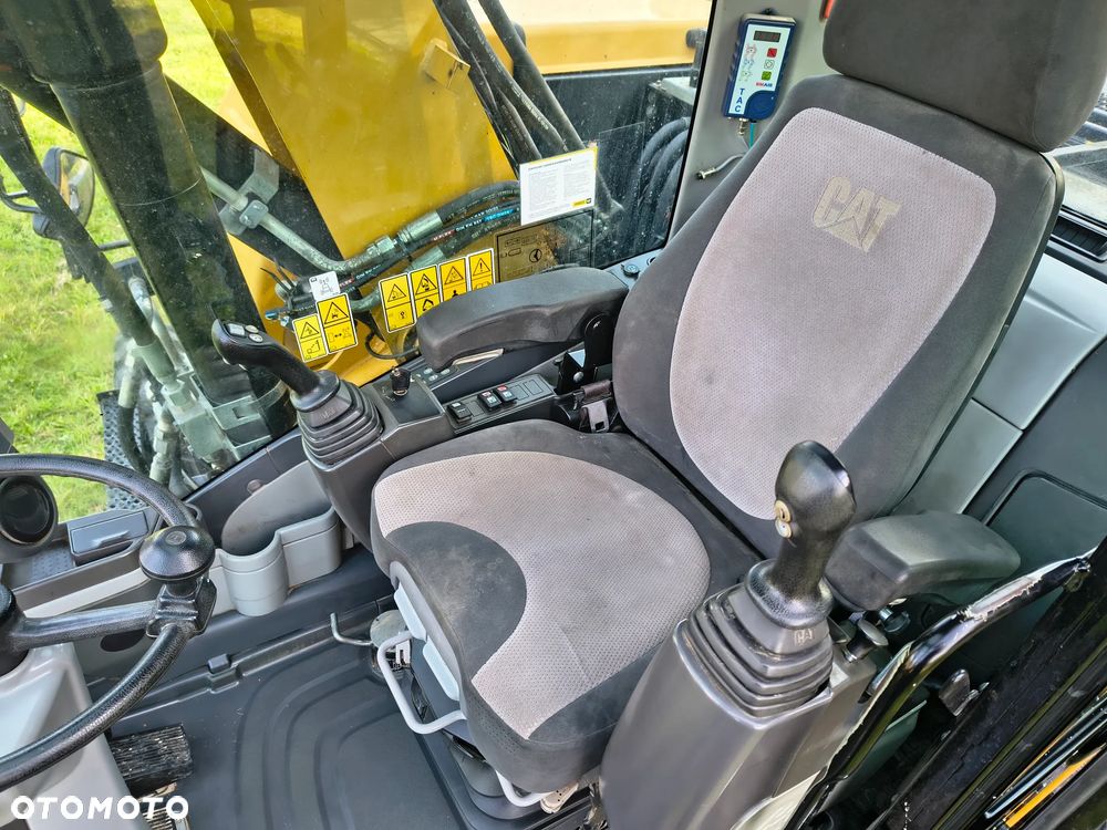 Caterpillar M313D - 20