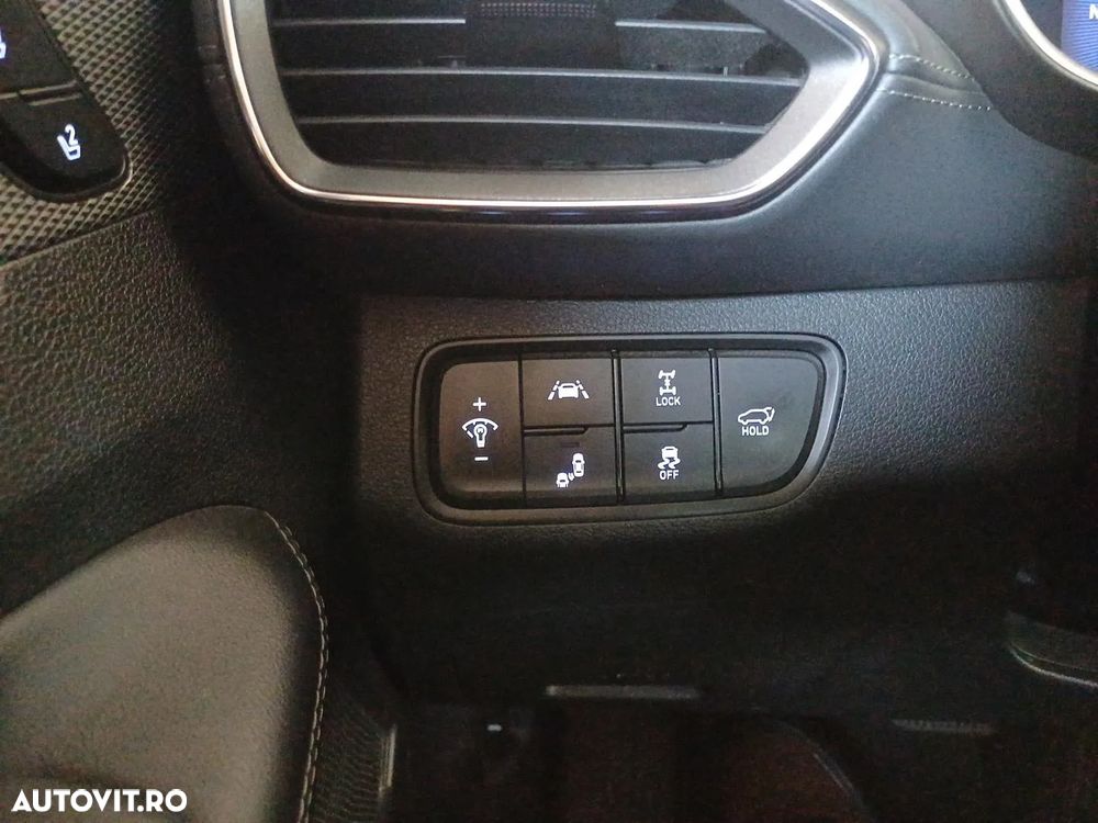 Hyundai Santa Fe 2.2 CRDi 4WD Automatik Premium - 12