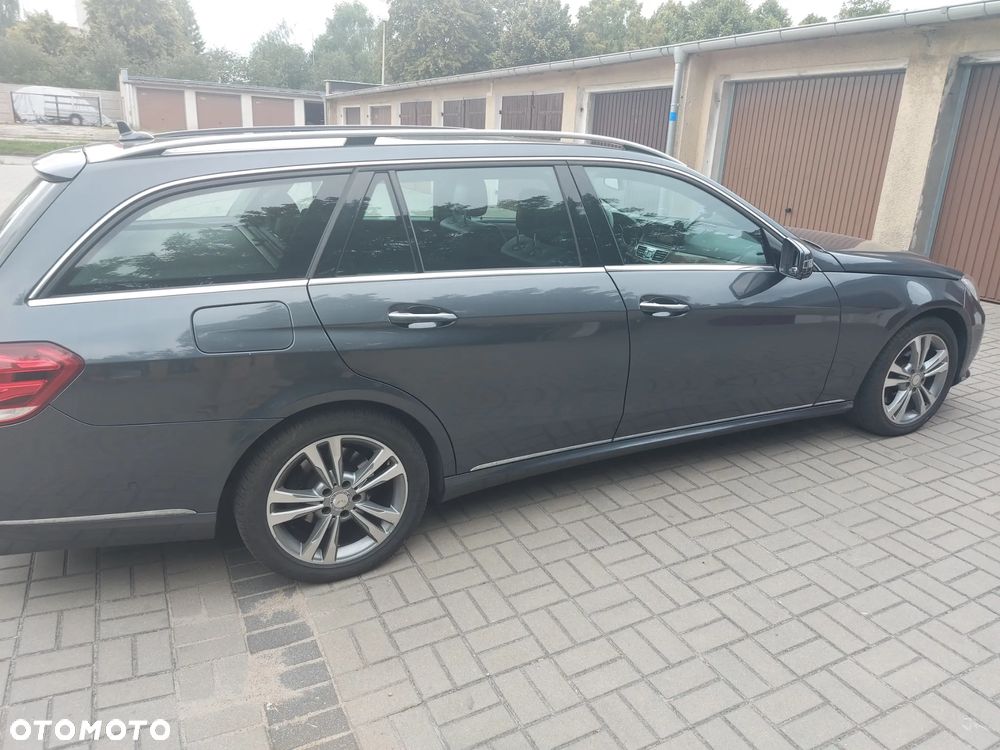 Mercedes-Benz Klasa E 250 CDI 7G-TRONIC Avantgarde - 4
