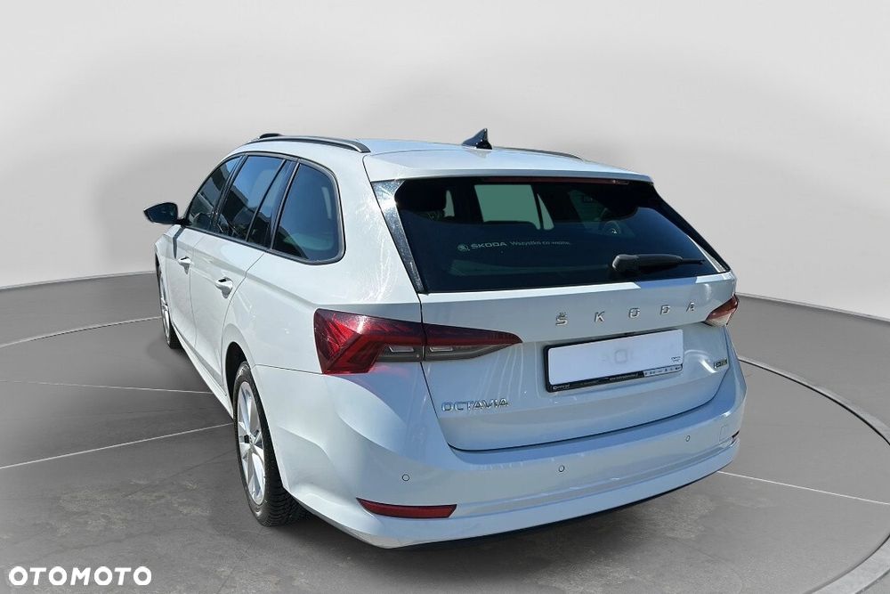 Skoda Octavia 1.5 TSI e-Tec Ambition DSG - 3