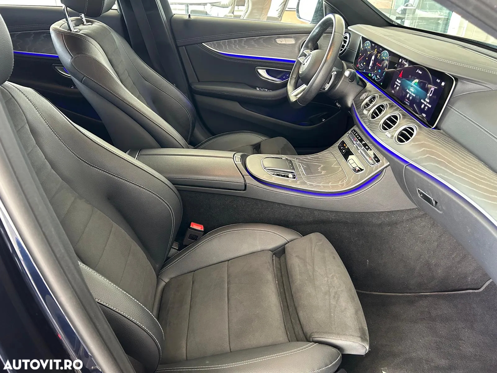 Mercedes-Benz E 300 de 9G-TRONIC AMG Line - 15