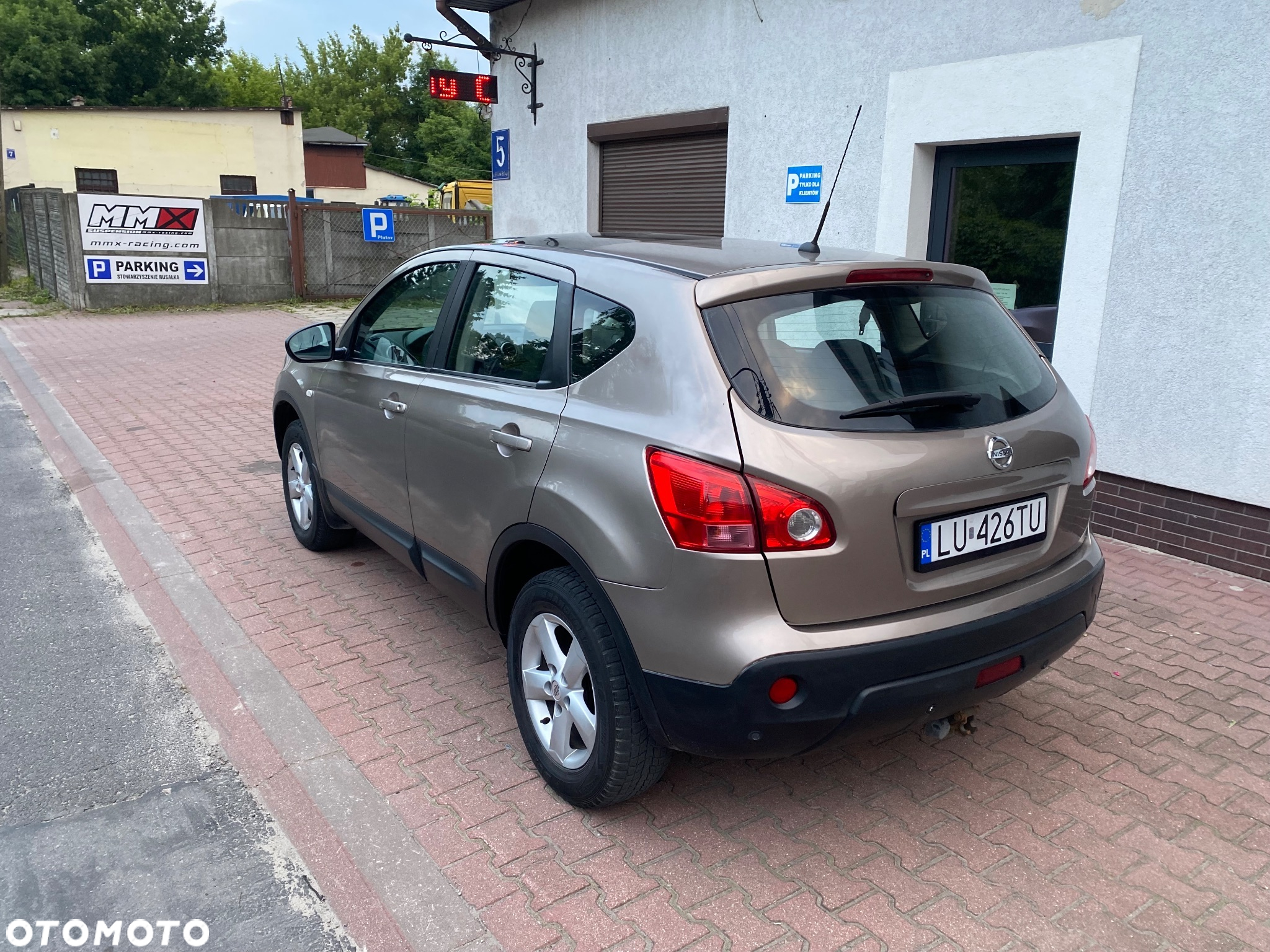 Nissan Qashqai - 4