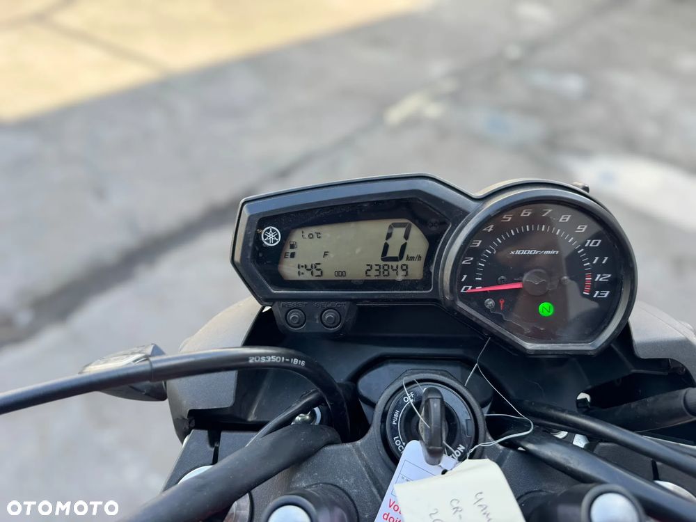 Yamaha XJ - 23