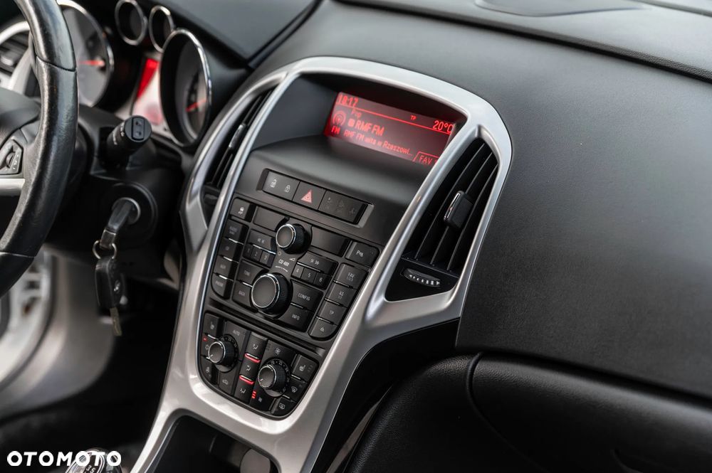 Opel Astra 1.6 Style - 24