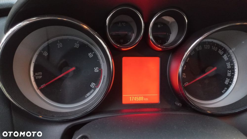 Opel Astra 1.6 CDTI Essentia - 23
