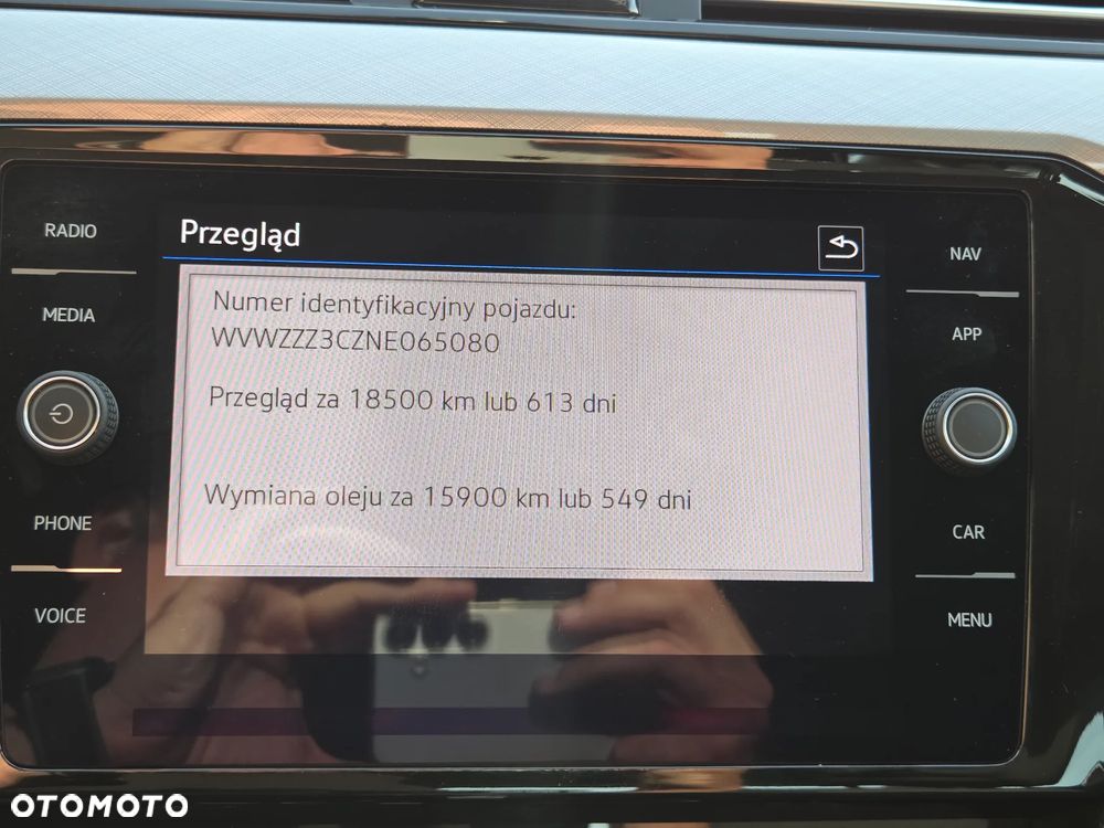 Volkswagen Passat 2.0 TDI EVO Business DSG - 27