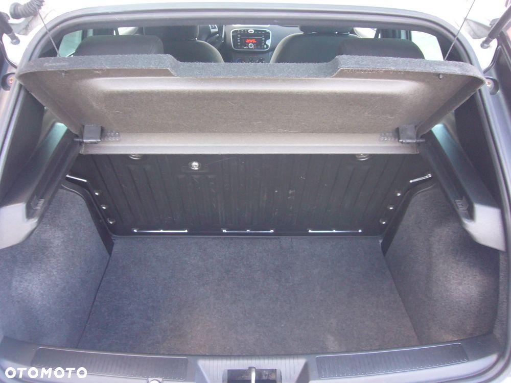 Fiat Punto 1.4 Young - 20
