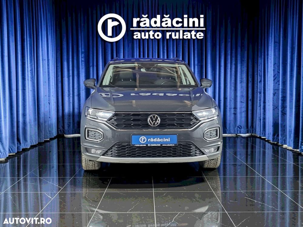 Volkswagen T-Roc - 3