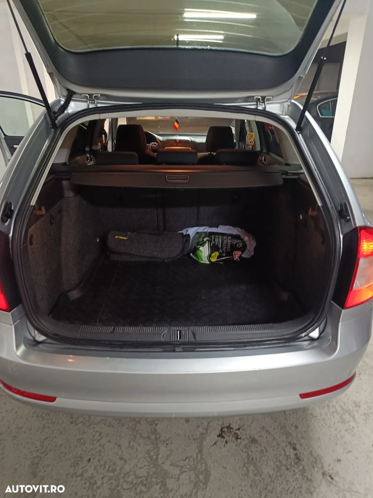 Skoda Octavia 1.6 TDI ELEGANCE - 16