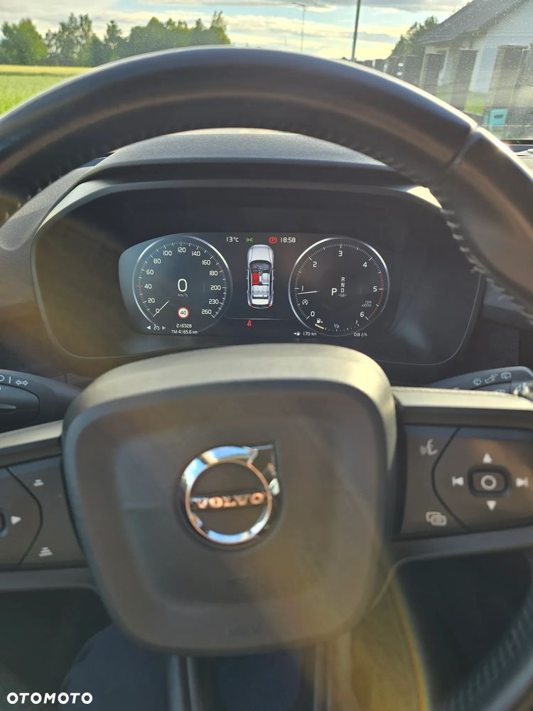 Volvo XC 40 D3 - 11