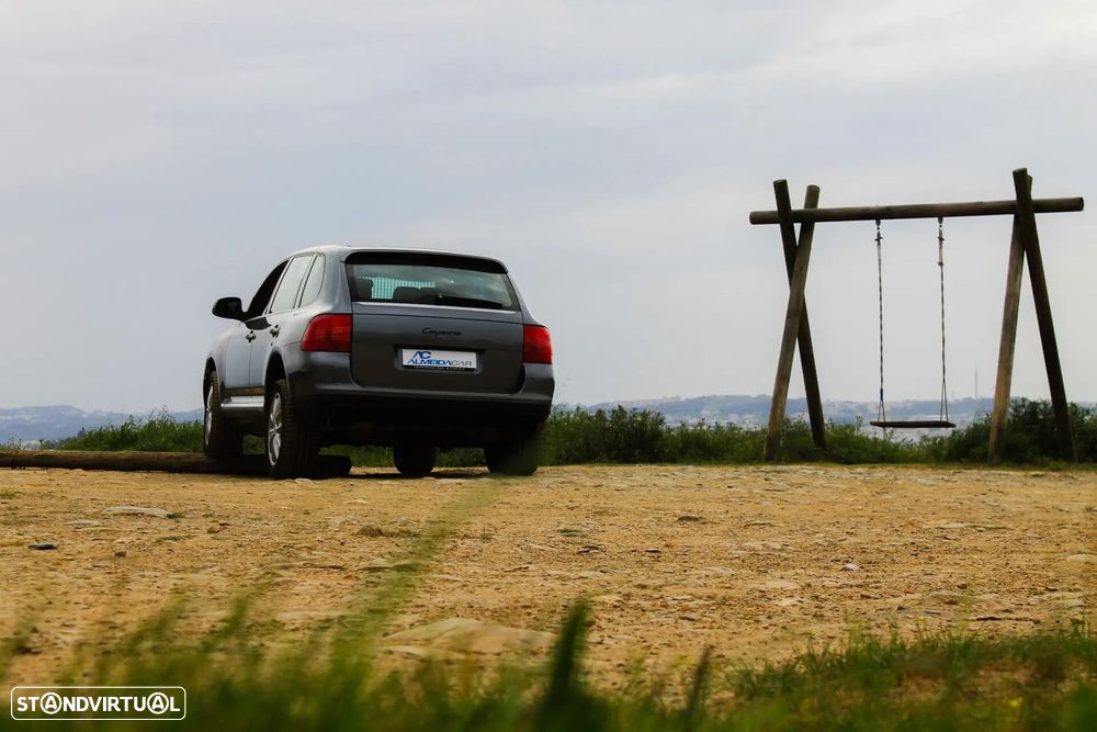 Porsche Cayenne Tiptronic - 3