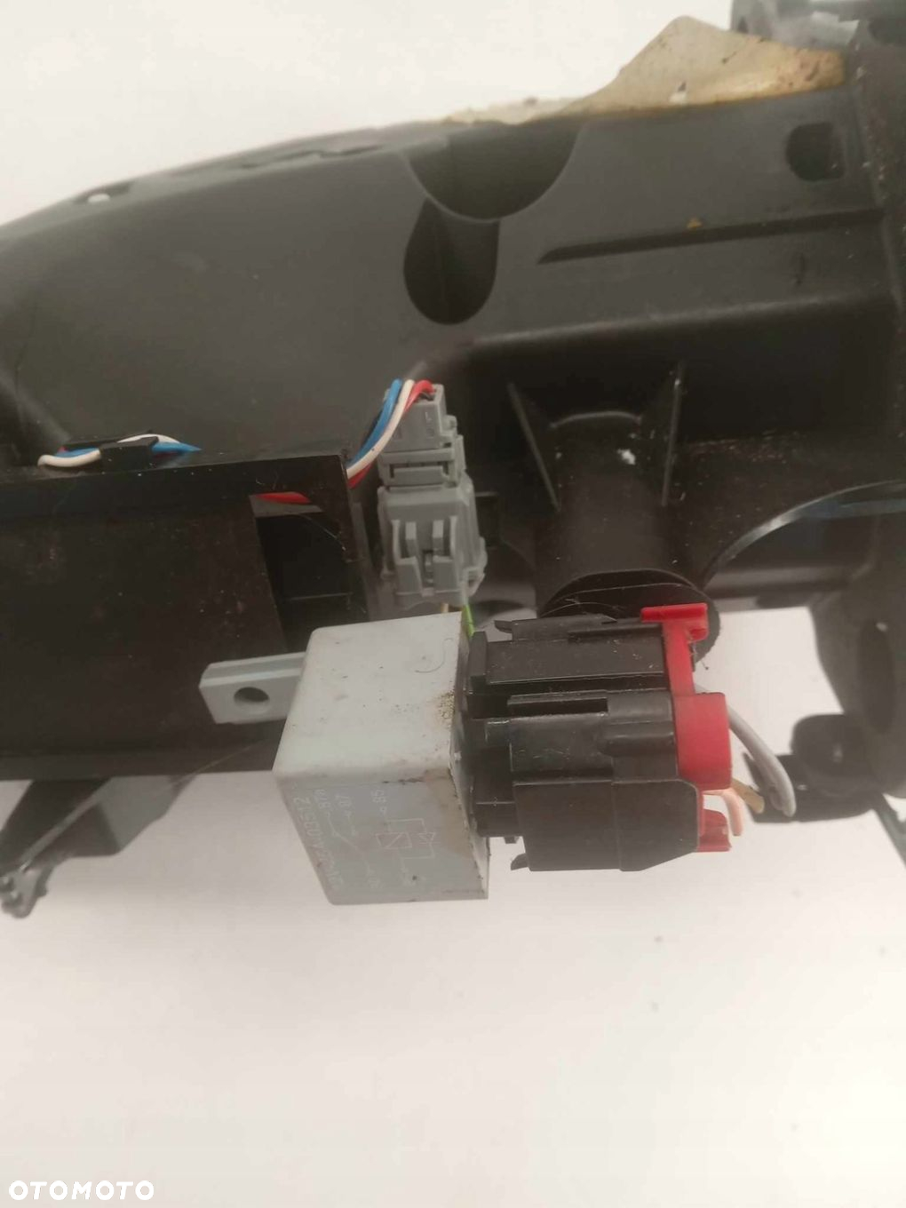 WYBIERAK LEWAREK ZMIANY BIEGÓW PEUGEOT - 8