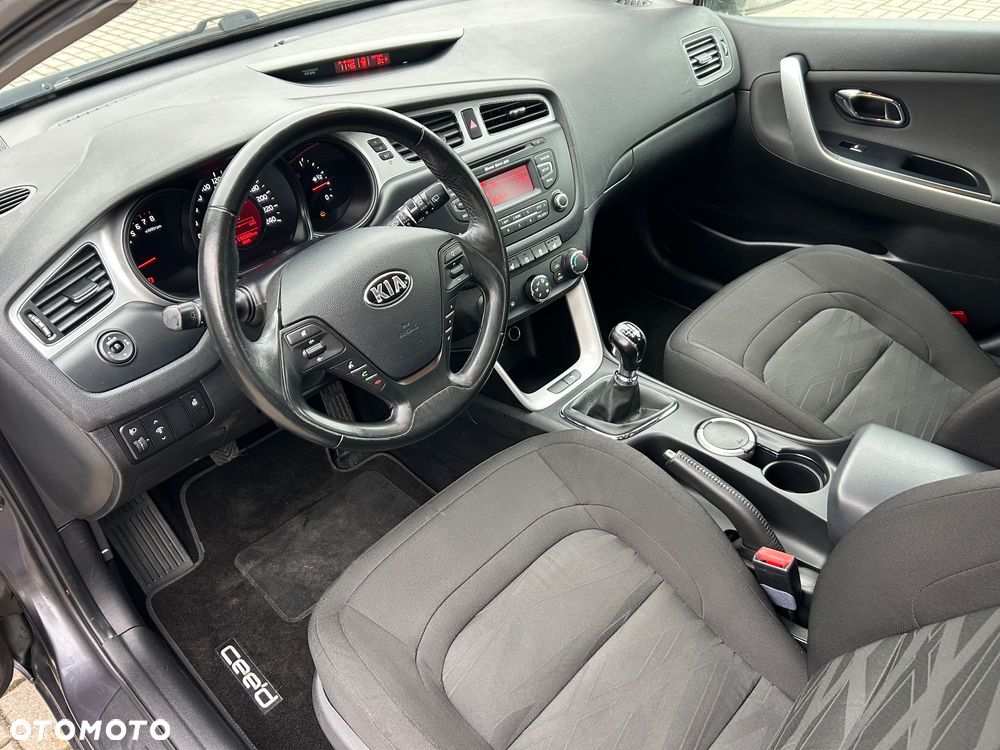 Kia Ceed 1.4 CVVT Vision - 13