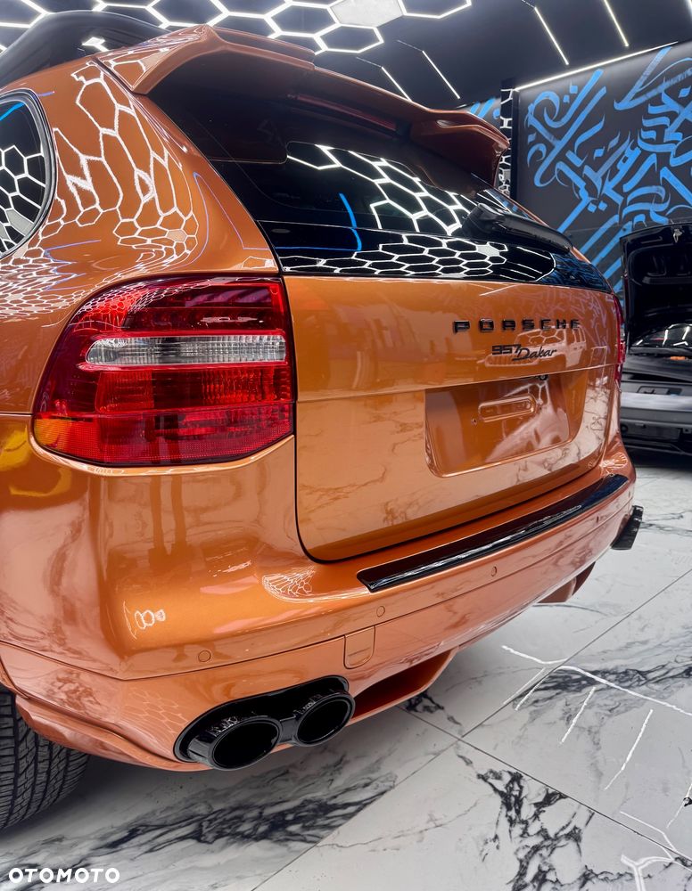 Porsche Cayenne - 19