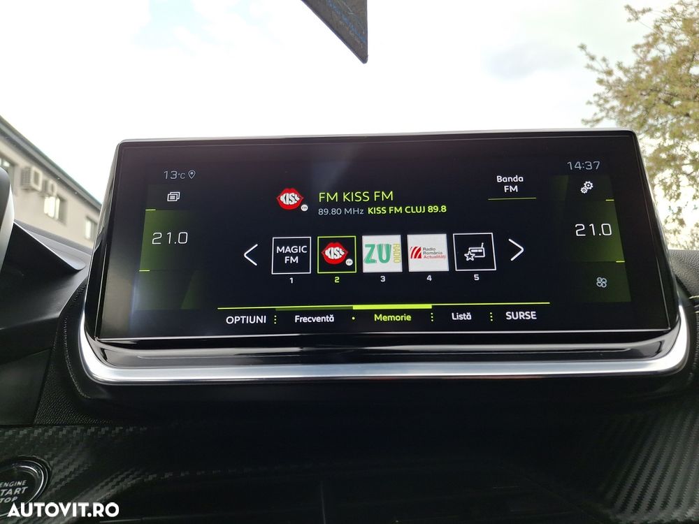 Peugeot 2008 1.2 PureTech EAT8 STT GT Pack - 18