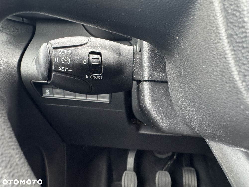 Toyota Proace City - 16