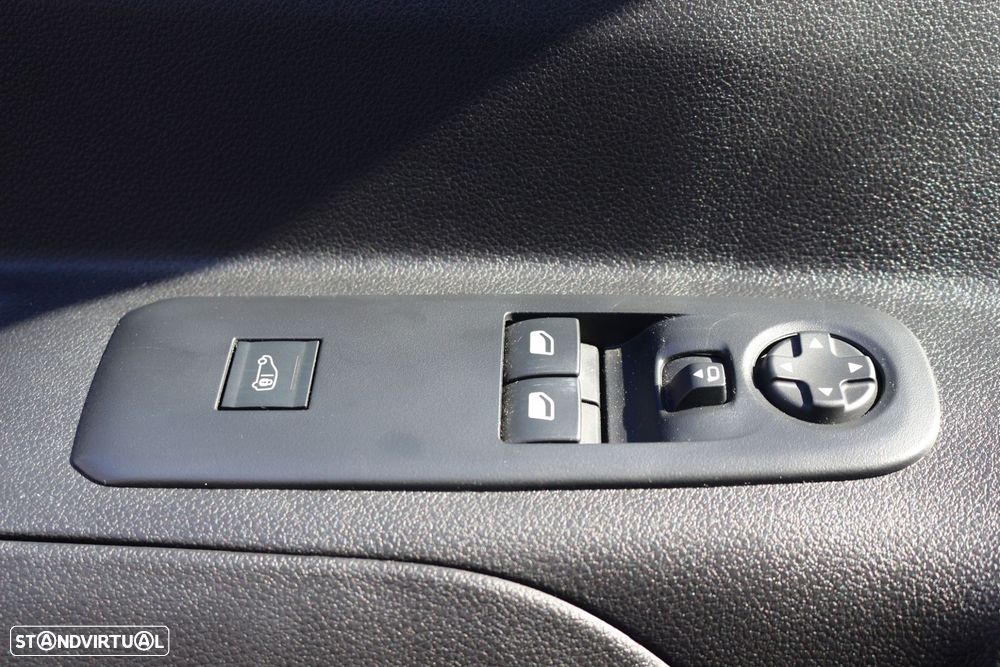 Peugeot Partner 1.5 BlueHDi Standard - 32