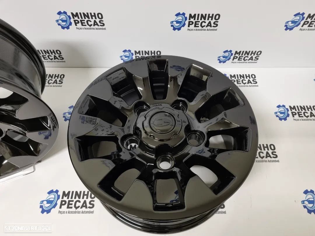 Jantes Land Rover Defender em 16 Preto Brilho - 7