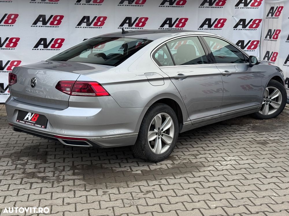 Volkswagen Passat 2.0 TDI DSG Highline - 4