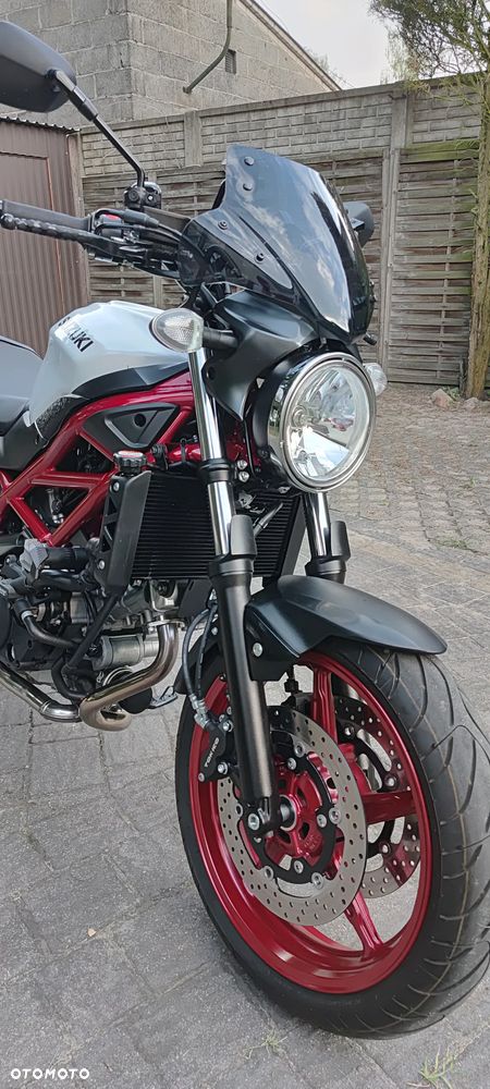 Suzuki SV - 1