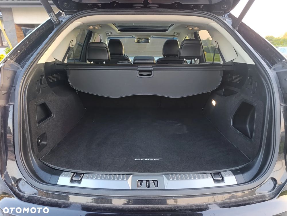 Ford Edge 2.0 EcoBlue Twin-Turbo 4WD Titanium - 20
