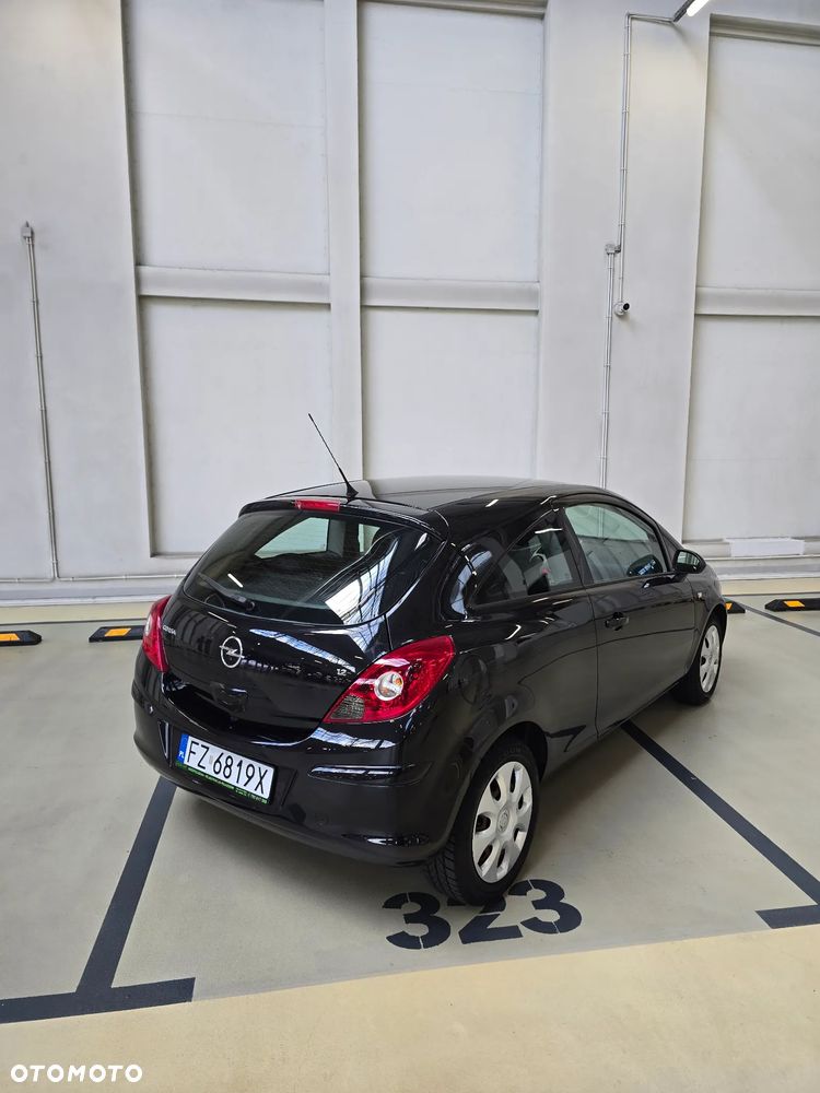 Opel Corsa 1.2 16V Sport - 27