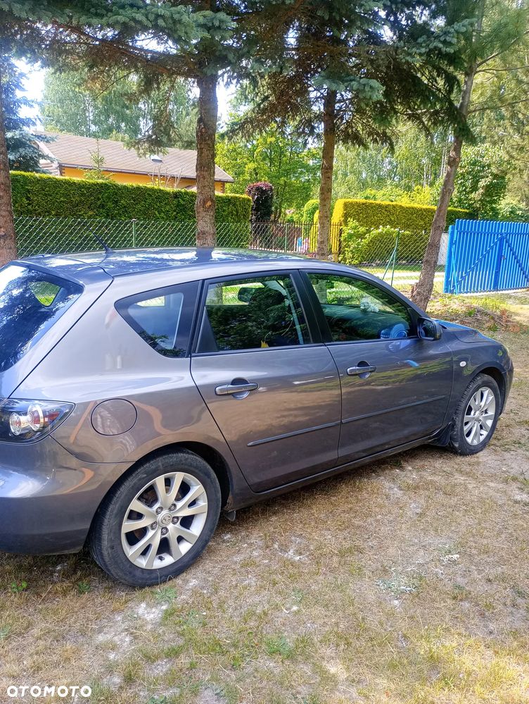 Mazda 3 - 8