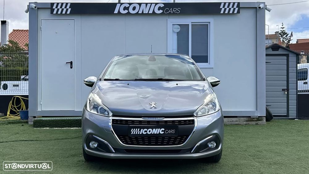 Peugeot 208 1.2 PureTech Signature - 2