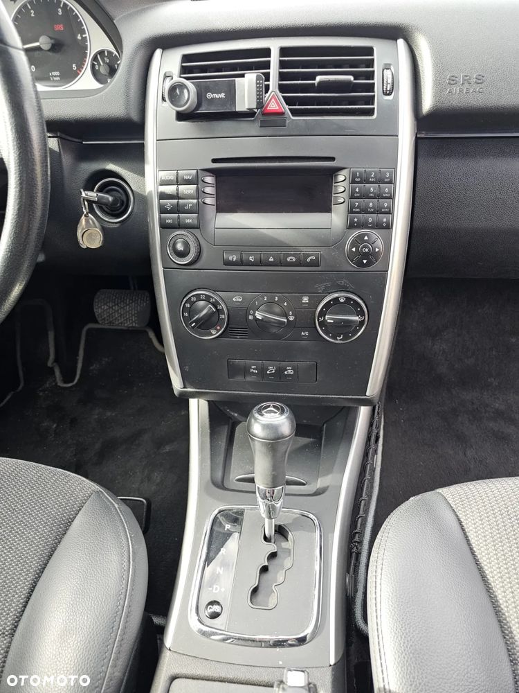Mercedes-Benz Klasa B 200 CDI - 8