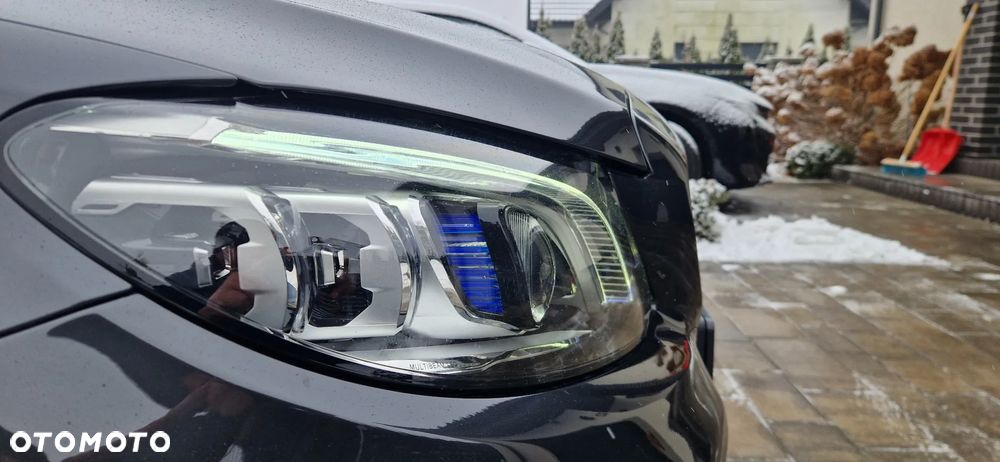 Mercedes-Benz Klasa C 220 d 4Matic 9G-TRONIC AMG Line Plus - 9