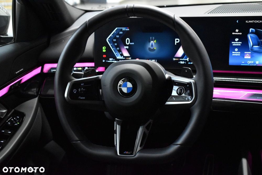 BMW Seria 5 520d xDrive mHEV M Sport - 14