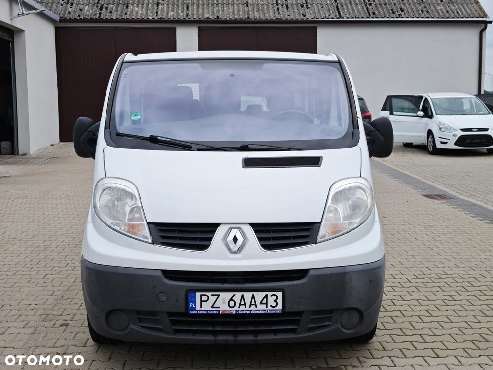 Renault Trafic L1H1 Passenger Lux - 2