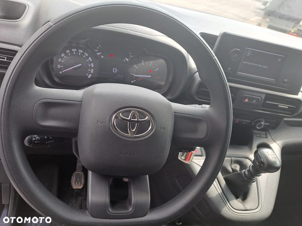 Toyota PROACE CITY | L2H1| Krajowy | 3 Osobowy | - 11