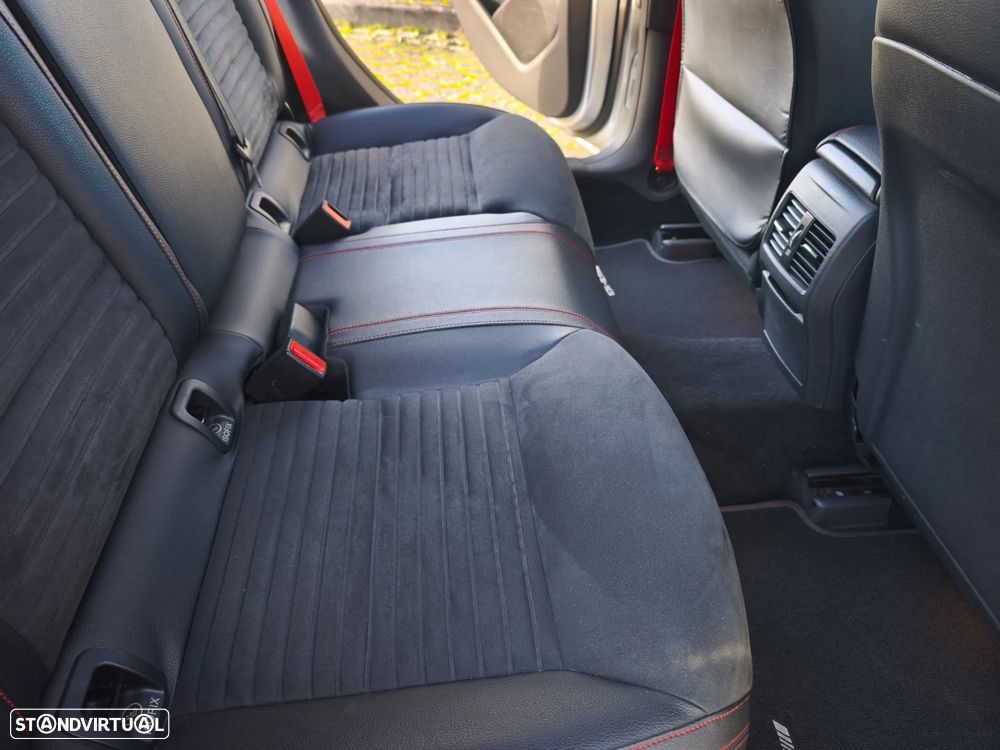 Mercedes-Benz A 45 AMG 4-Matic - 4