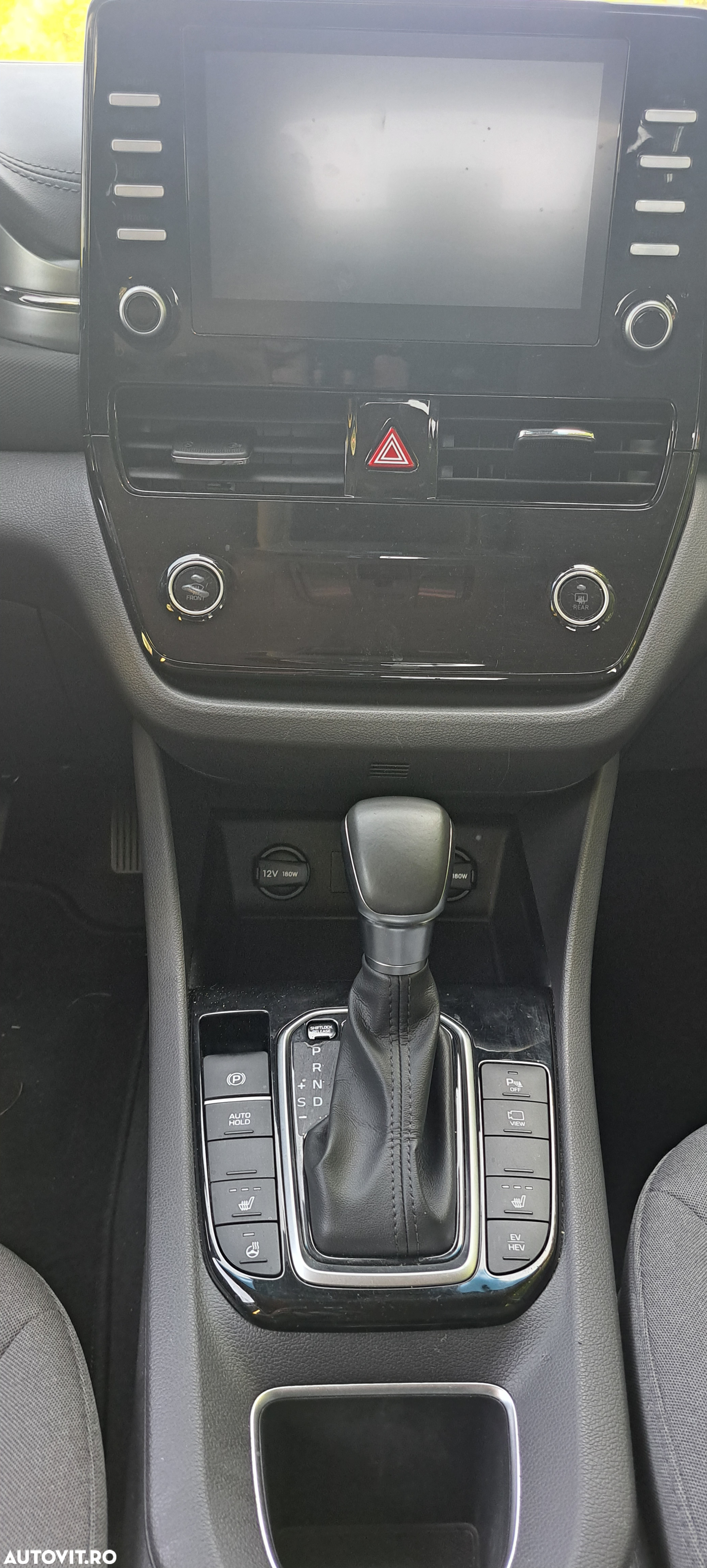 Hyundai IONIQ Plug-In Hybrid 1.6 141CP Exclusive - 8