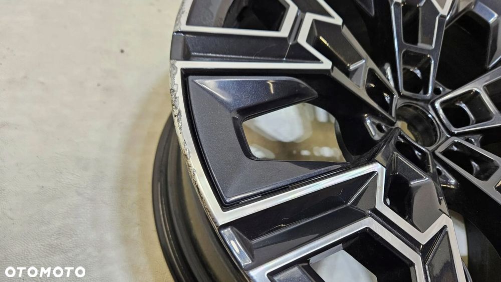 felga bmw i5 g60 8,5x20 5x112 et 28 5a324e8 - 5