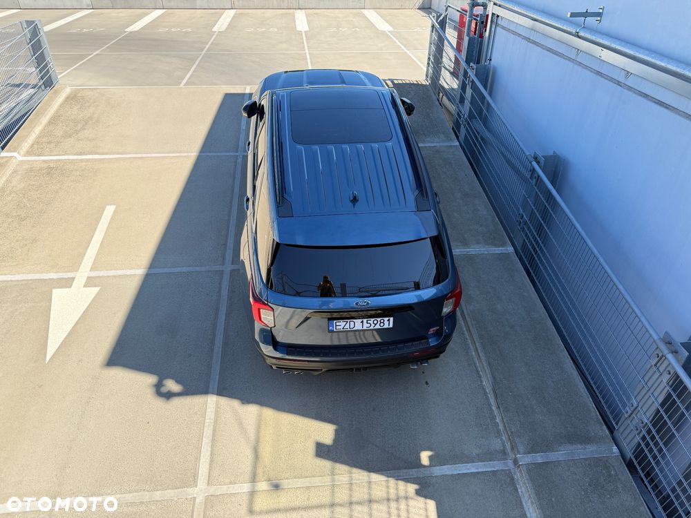 Ford Explorer 3.0 EcoBoost PHEV 4WD ST-Line - 11