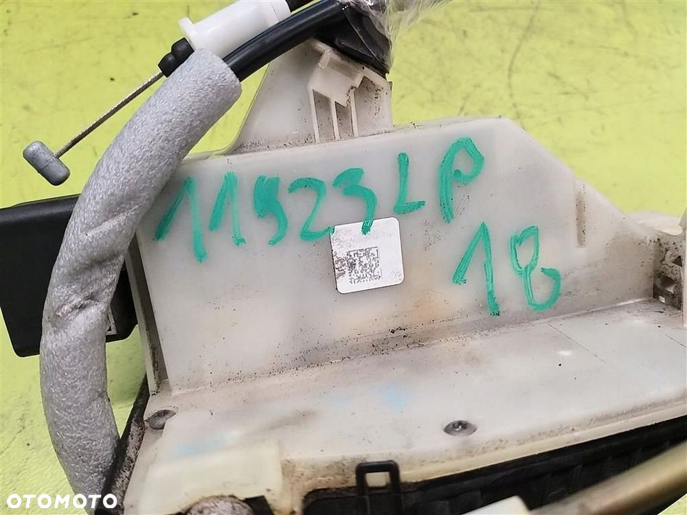 Zamek drzwi przód lewy Citroen DS5  2011-2015 - 4