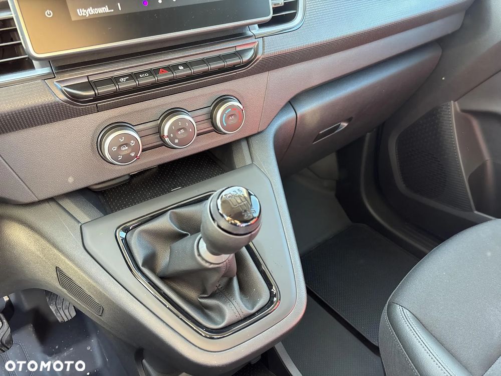 Renault KANGOO VAN - 15