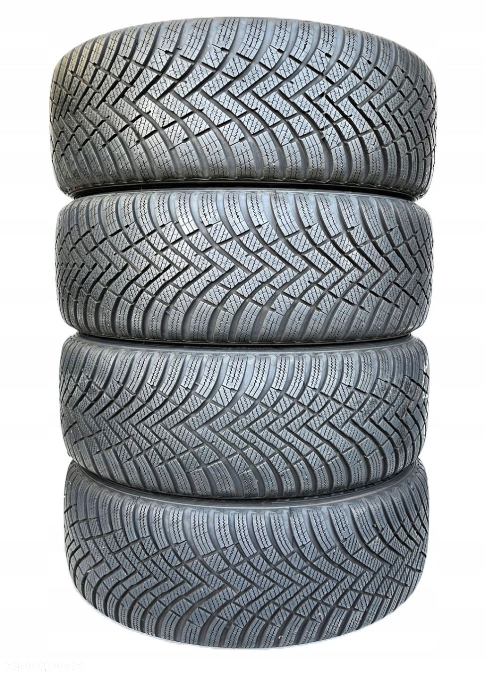 OPONY ZIMOWE 225/45/17 HANKOOK I cept RS3 225/45R17 4x 2023 stan: 7 -8,1mm - 1