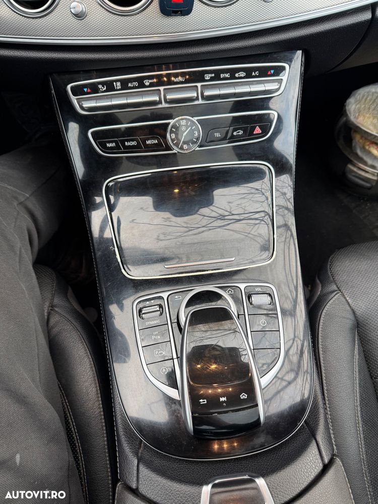 Mercedes-Benz E 220 d 4MATIC Aut. - 8