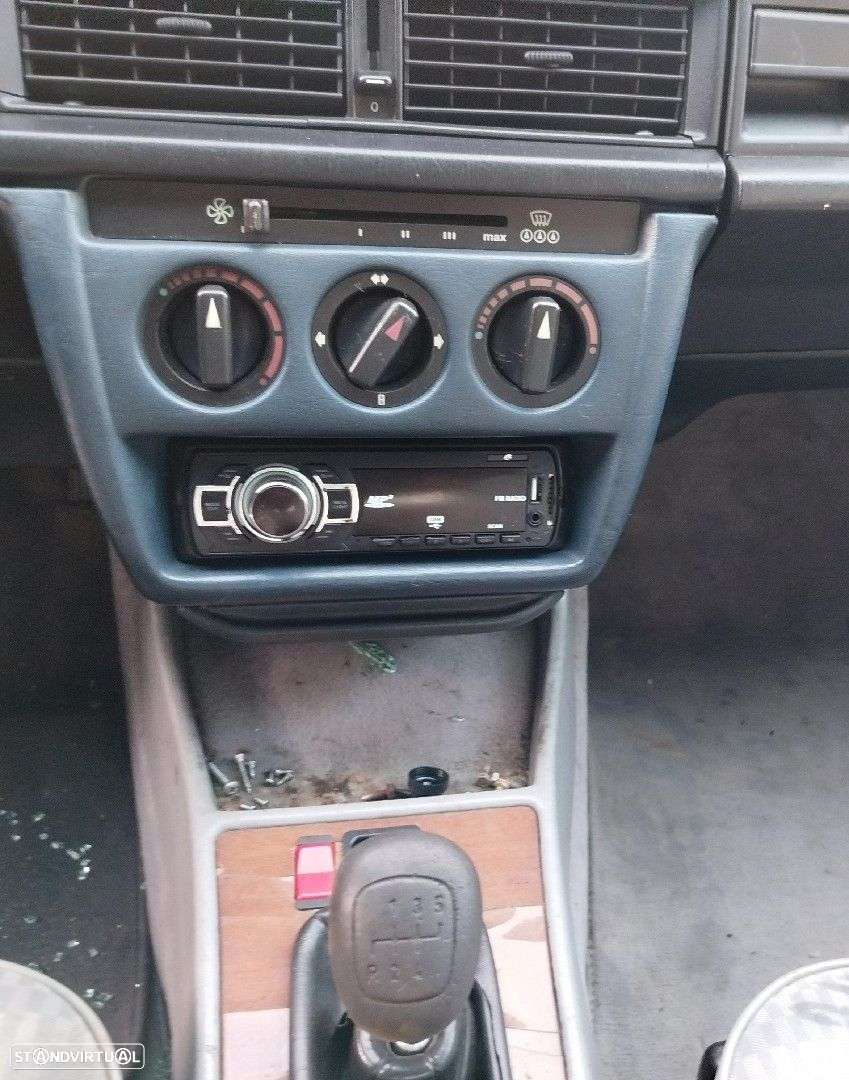Para peças MERCEDES-BENZ 190 (W201) - 8